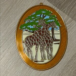 Heritage Pottery African Wildlife Giraffe Suncatcher - Green & Gold